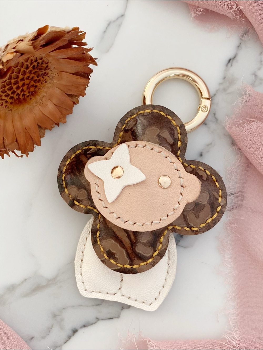 Handmade Vivienne Doll Leather Bag Charm Charm - Brown and White